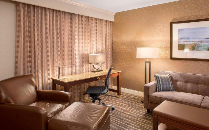 Sheraton Suites Akron Cuyahoga Falls