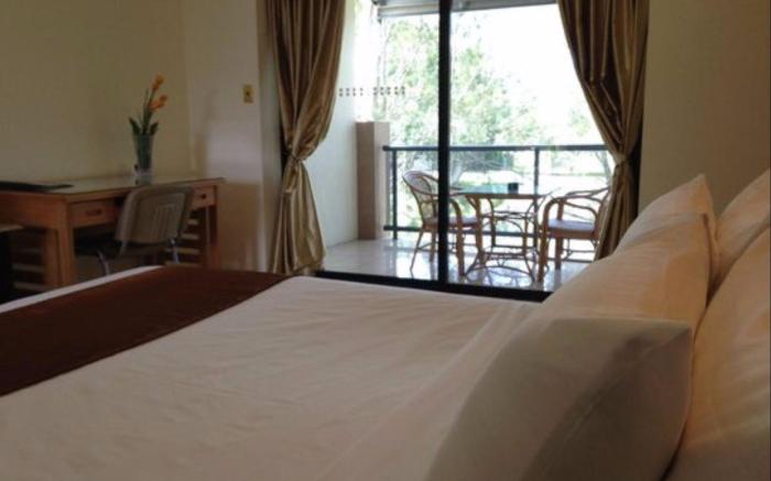 Novena Palms Motel
