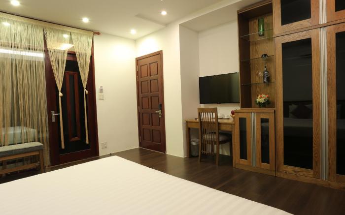 Valentine Hotel