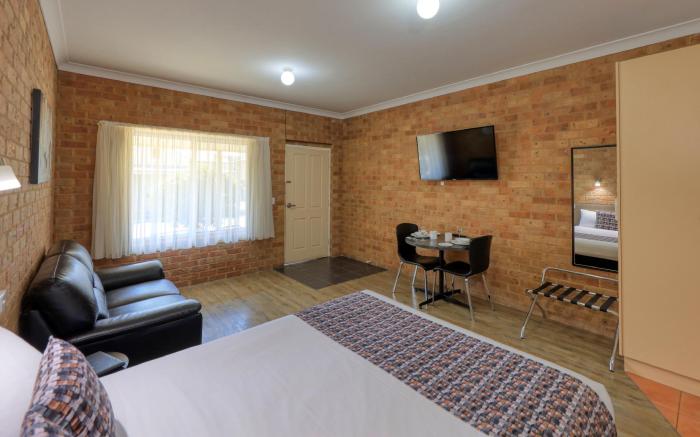 Bridges on Meninya Motel & Apartments