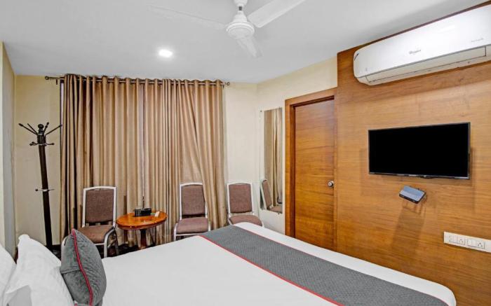 HOTEL NAVJIVAN