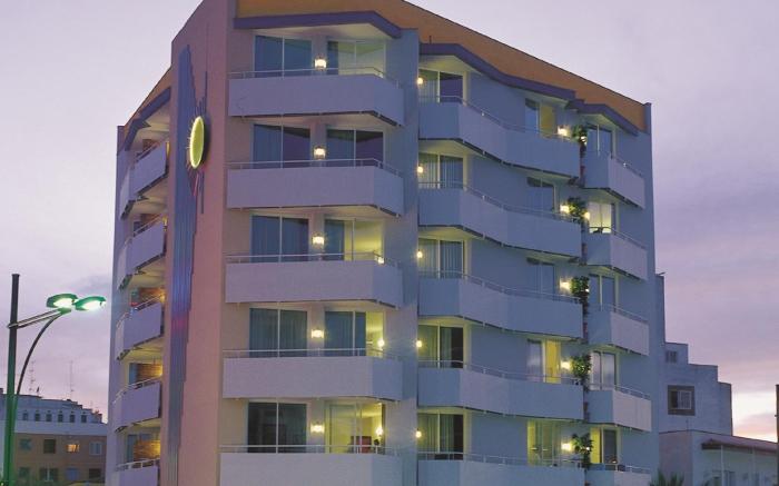Apartments Lloret Sun