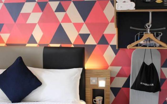 Cityroomz Edinburgh Hotel