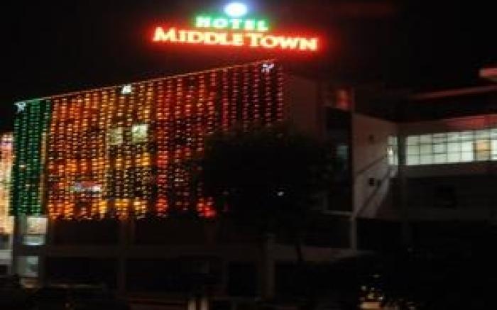 Hotel Middle Town