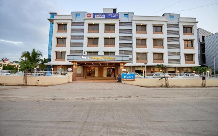 Hotel Ganpati Palace Shridi