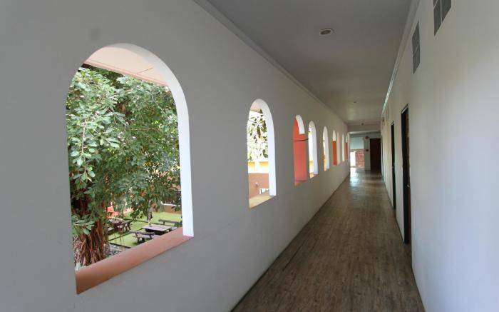 Thada Chateau Hotel