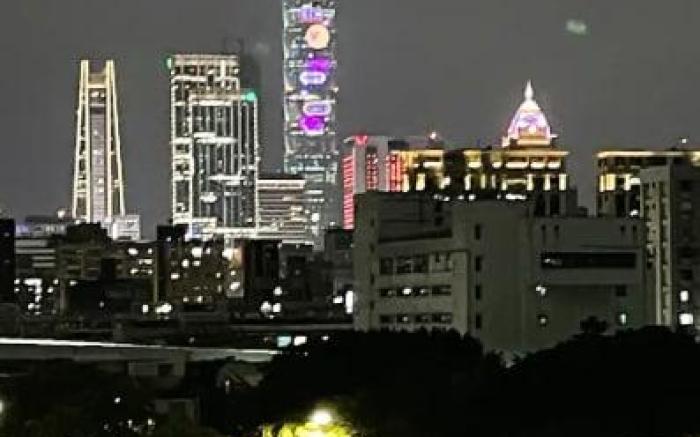 s舒適電梯樓中樓/河堤公園、夜市/(樓下鐵床)(樓上木地板泡棉床)