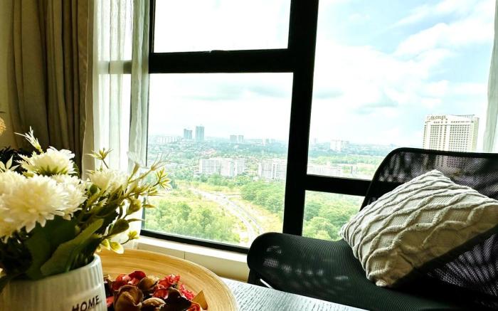 Downtown Serenity @ Mosaic 2+1 Bedroom 6-11pax
