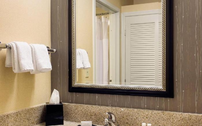 Courtyard by Marriott Phoenix North