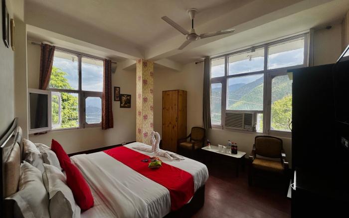 Hotel Eagle Nest Central Heated