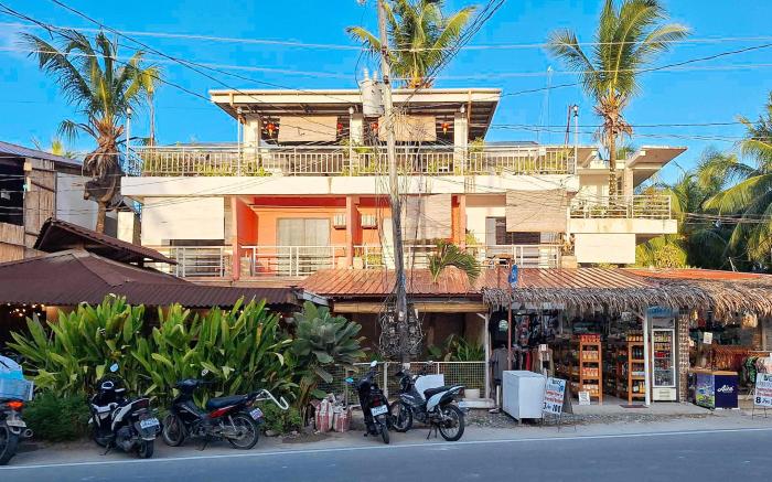 RedDoorz @ Hergem Siargao Inn