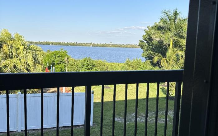 Riverview Inn