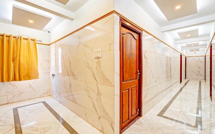 Hotel O Eswar Residency