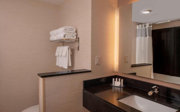 Fairfield Inn & Suites Batesville