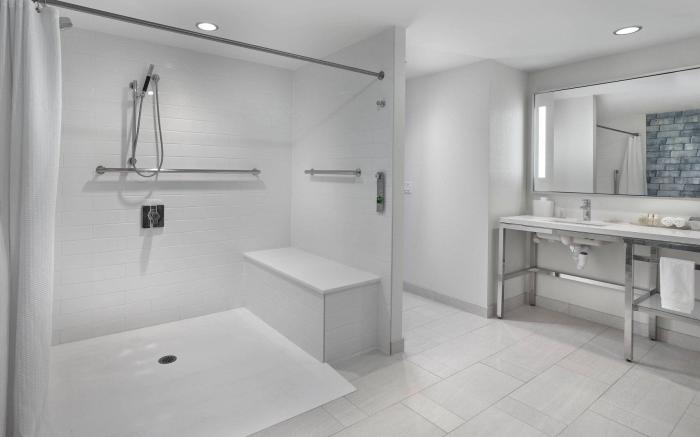 Renaissance Edmonton Airport Hotel