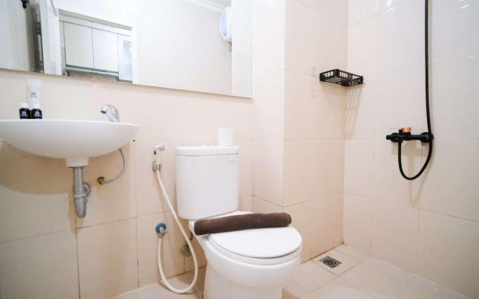 Comfortable Living Studio Bale Hinggil By Travelio