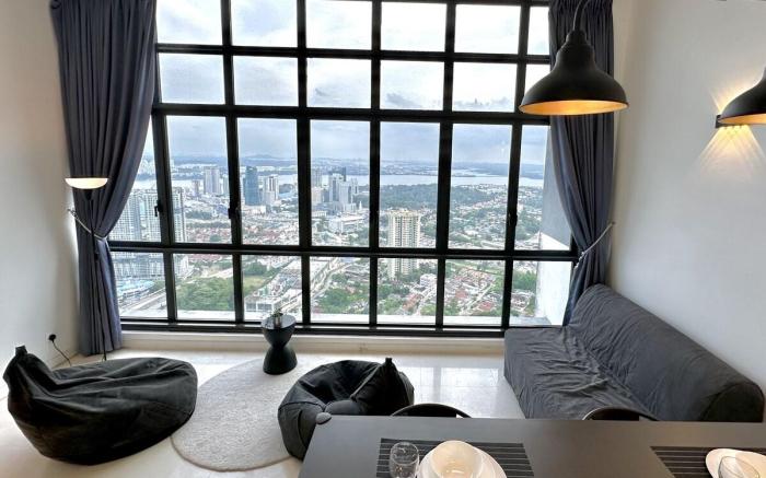 Sky 88 | Love • Cityview | Near CIQ | Studio