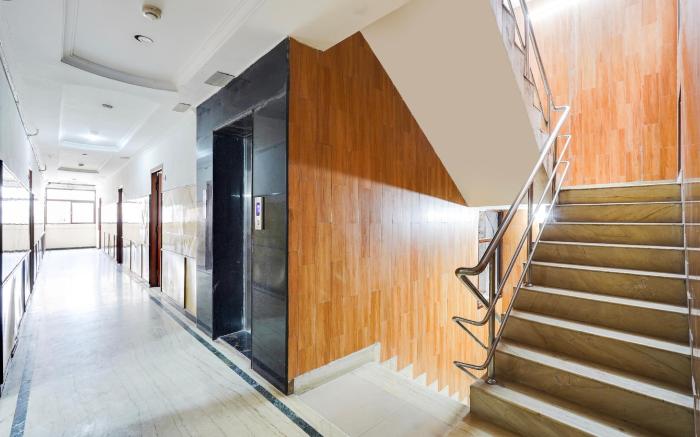 Super Hotel O Park Town Near Nehru Stadium