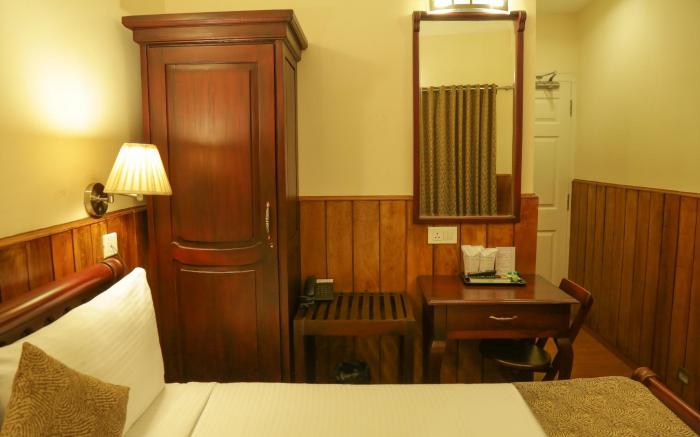 Garden Manor Hotel
