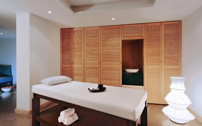 Hyatt Regency Phuket Resort