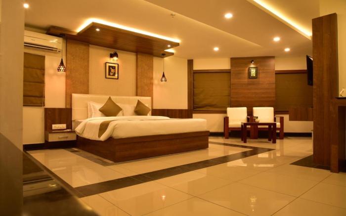 WHITE SUITE HOTEL