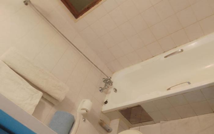 Katherine Street Sandton Apartment  Gautrain/ Mall