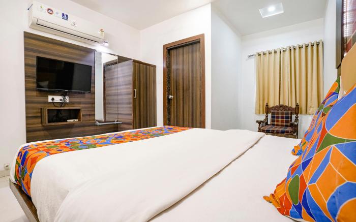 FabHotel Ratna Palace -  Stadium Cross Rd, nr. Sabarmati, Motera