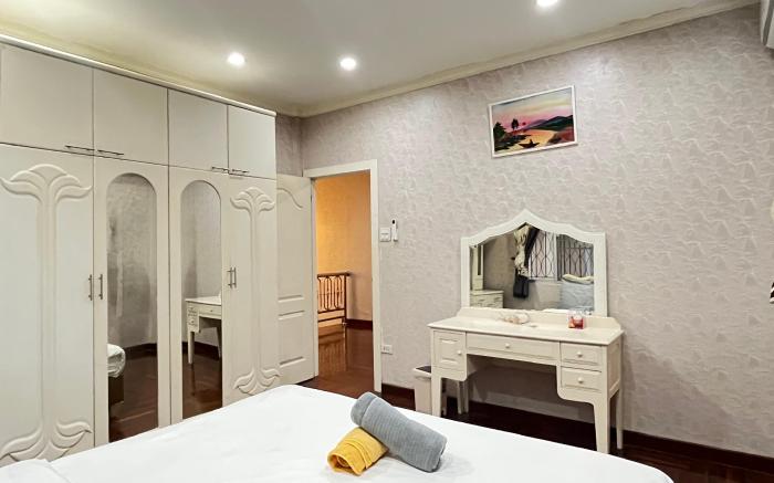 jomtien beach 1km,green garden POOL villa,5BR