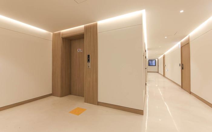 Hound Hotel Jeonju Deokjin Branch