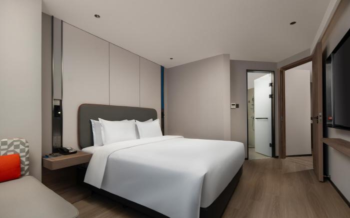 Holiday Inn Express Zhengzhou Garden Road By IHG