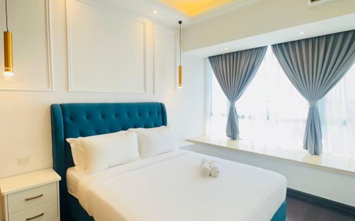 Unblocked Sea view 2BR unit R&F Princess by ANJU