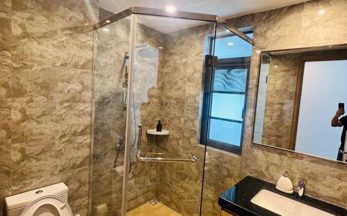 Skyline Condo 2BR unit at R&F Princess by ANJU