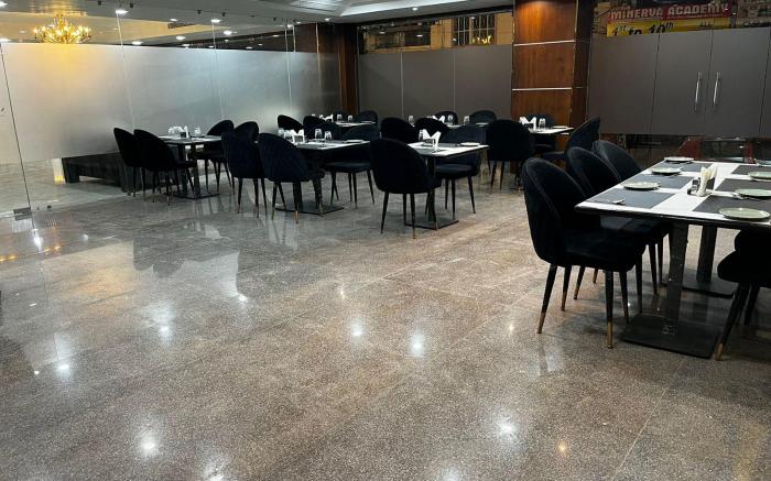 Hotel Maxsun, Gwalior