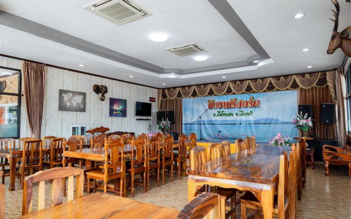 Buengngarm Resort