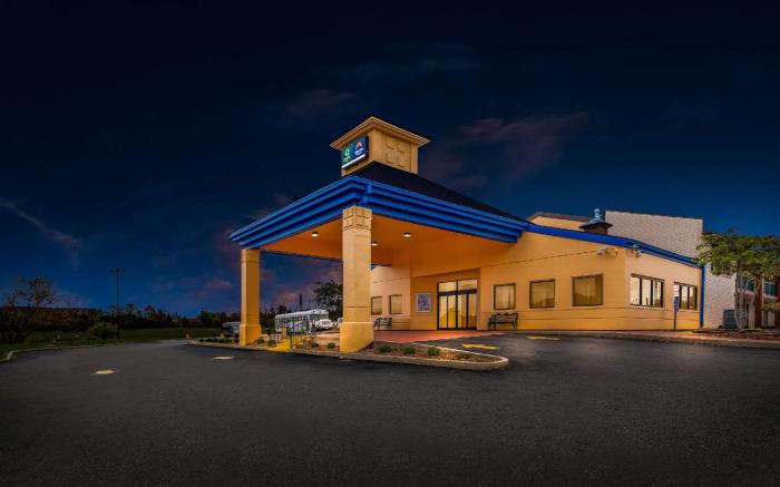 Suburban Studios Mason Near Kings Island