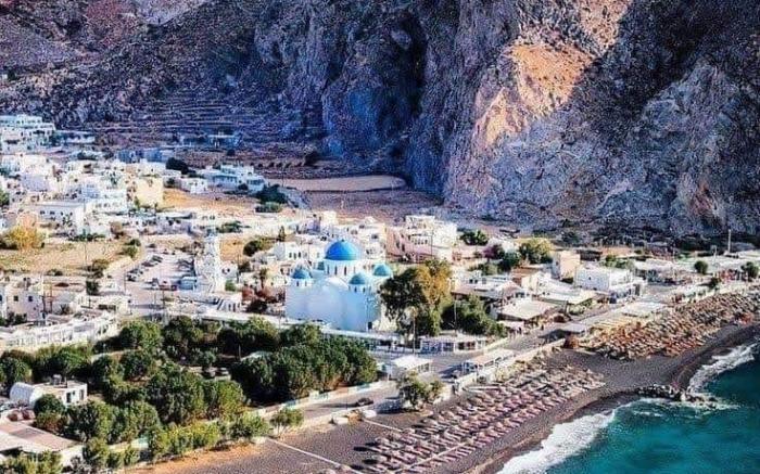 Cycladic  Studios 1 pleasure   3 Person