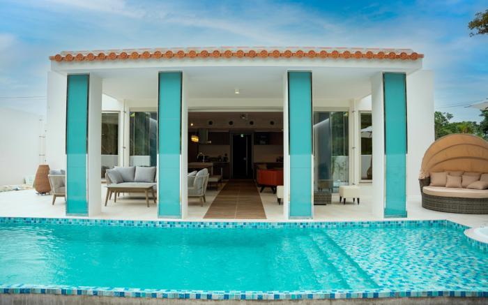 pool villa Sanrriott Okinawa Motobu