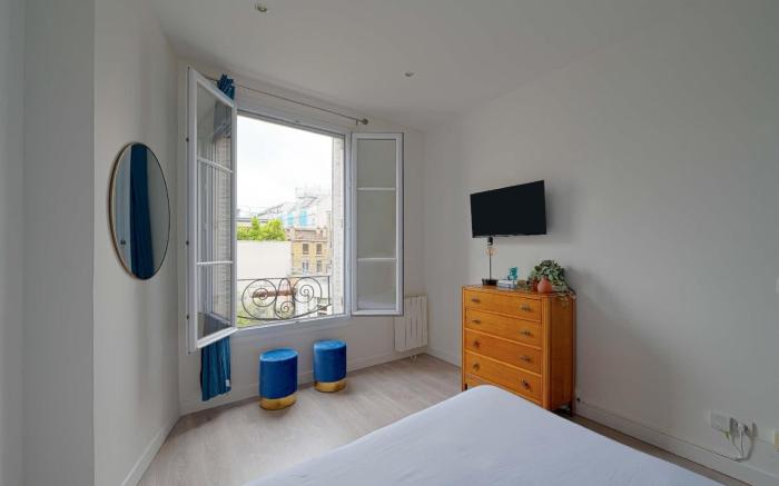 Calm and Cute - refreshed  small apartment in Boulogne  minutes  from  Paris