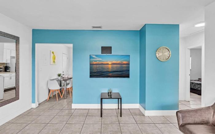 Modern 2BR Oasis Mins to Beach & Casino DB2
