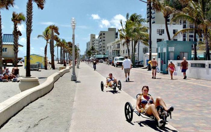 Hollywood Beach Boutique Vacation Studio LB4