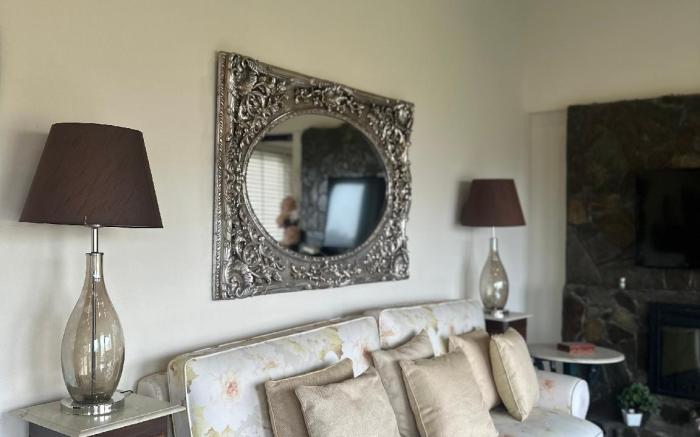Luxsugero Penthouse Kainchi Dham - Nainital