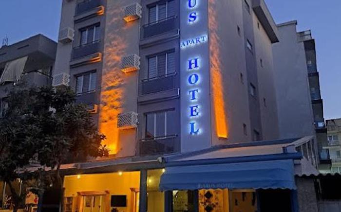 IKARUS HOTEL