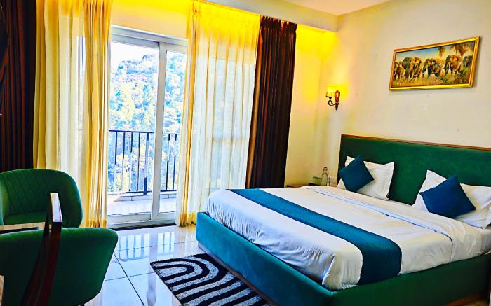 Hotel Pines and Peaks Dalhousie 