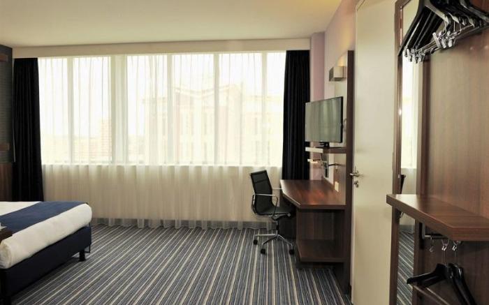 Holiday Inn Express Amsterdam Arena Towers By IHG