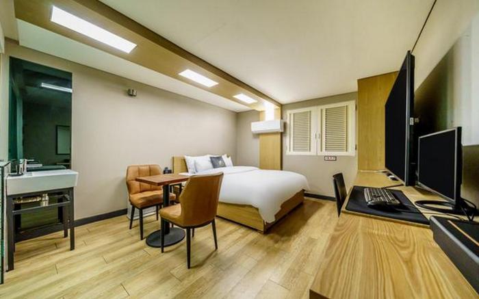 Bulgwang 3S Hotel