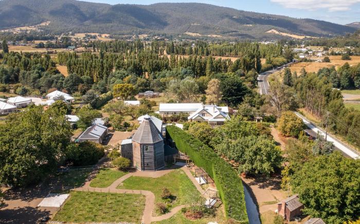 Clifton Homestead