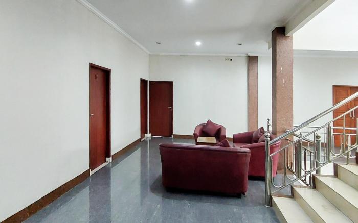 Ni Hotel Syariah Bandara Soekarno Hatta Mitra RedDoorz