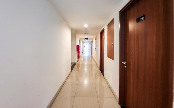 RedLiving Apartemen Grand Kamala Lagoon by Owner Room