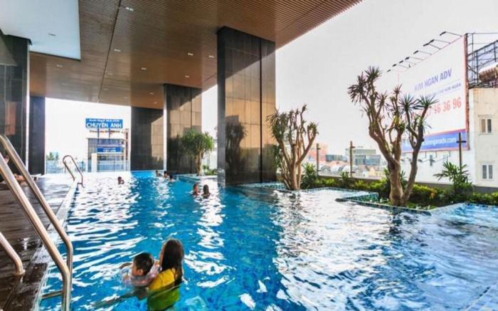 Kingston Reside Free Pool Gym 22nd FL 5min Airport