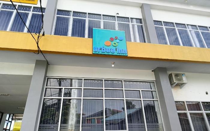 OYO 93929 Erbee Inn